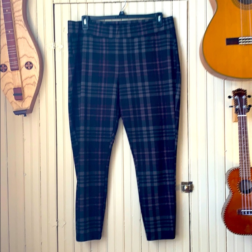 Maurices Plaid Cropped Pull-On Dress Pants